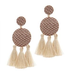 Tassel Dangle Earrings Beige Thread Design